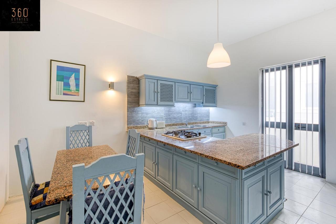 Apartamento Tower Road Sliema, 4br With Sensational Views By 360 Estates